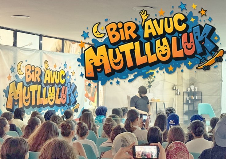 "BİR AVUÇ MUTLULUK" TİYATRO OYUNU GENÇLİK KAMPLARINDA SAHNE ALIYOR!
