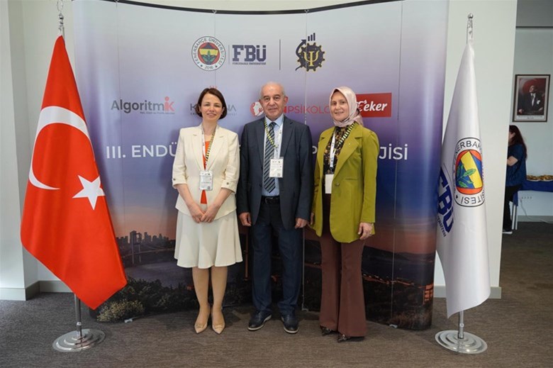 PSİKOSOSYAL DESTEK HİZMETLERİ DAİRE BAŞKANLIĞI III. ENDÜSTRİ VE ÖRGÜT PSİKOLOJİSİ KONGRESİ’NE KATILIM SAĞLADI
