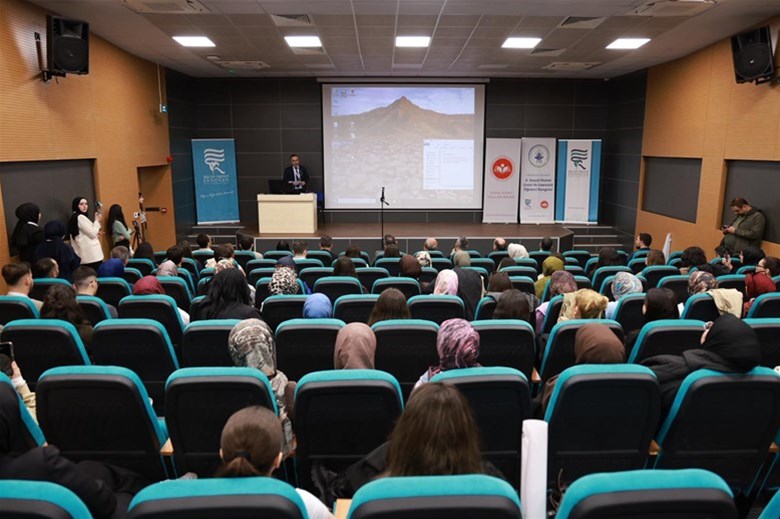 PSİKOSOSYAL DESTEK HİZMETLERİ DAİRE BAŞKANLIĞI, II. ULUSLARARASI KATILIMLI SOSYAL HİZMET ÖĞRENCİ KONGRESİ’NE KATILIM SAĞLADI